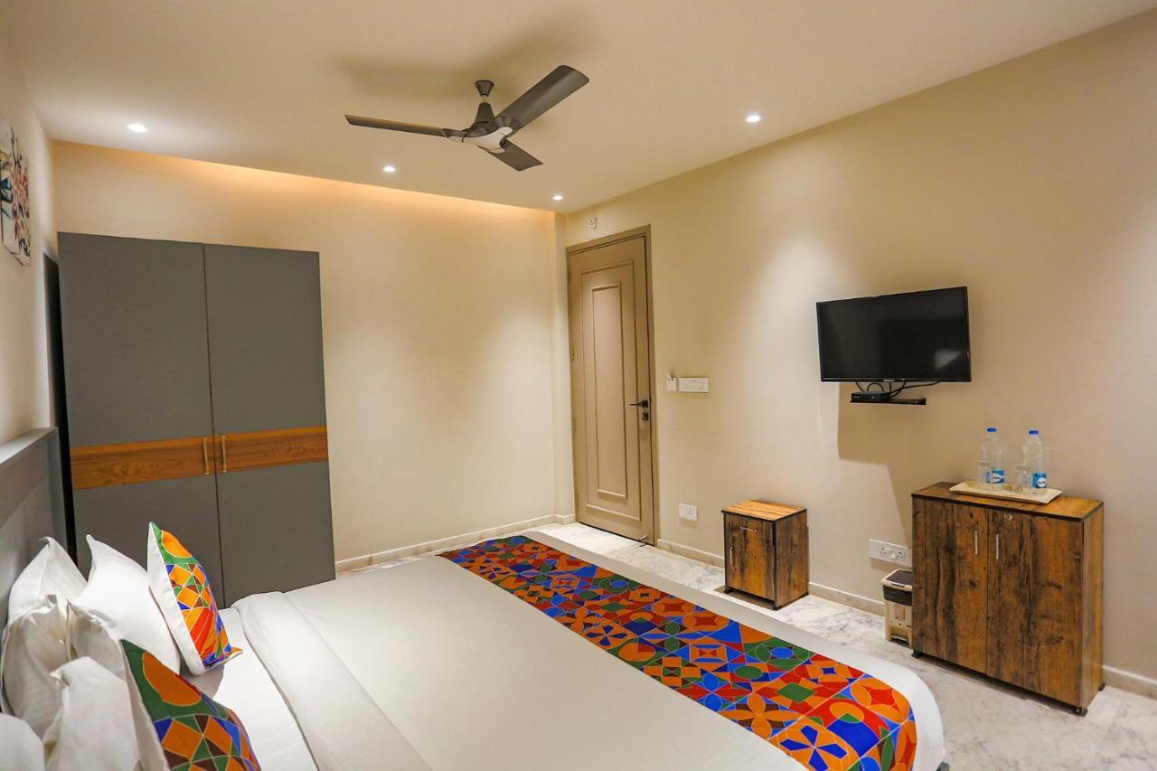 نويدا Fabhotel Clarks Suites المظهر الخارجي الصورة